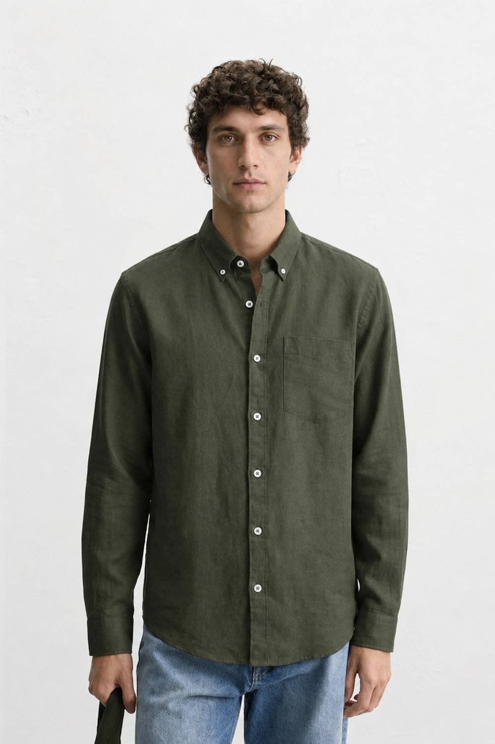 Men Regular Fit Solid Button Down Collar Casual Shirt - Image 1