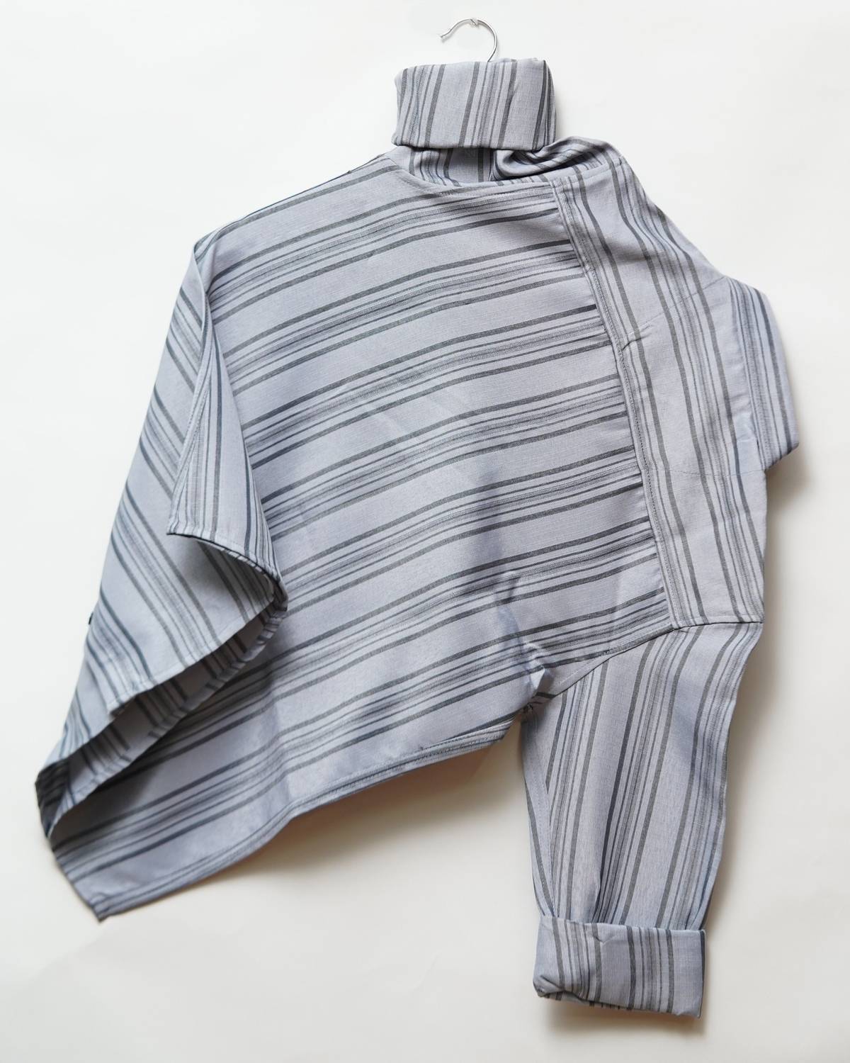 Wearich Men Grey Striped Casual Shirt - Image 2