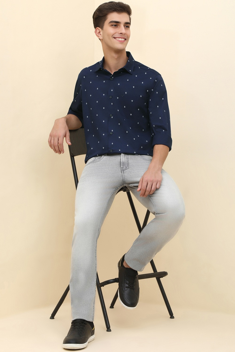 Image of Allen Solly Men Printed Casual Dark Blue Shirt