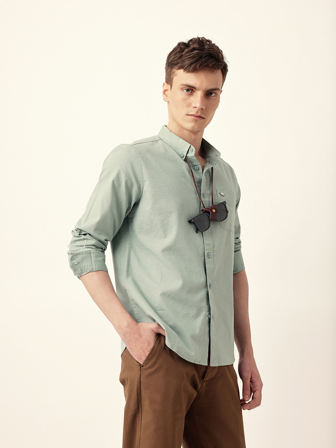 Image of THE BEAR HOUSE Men Solid Casual Green Shirt