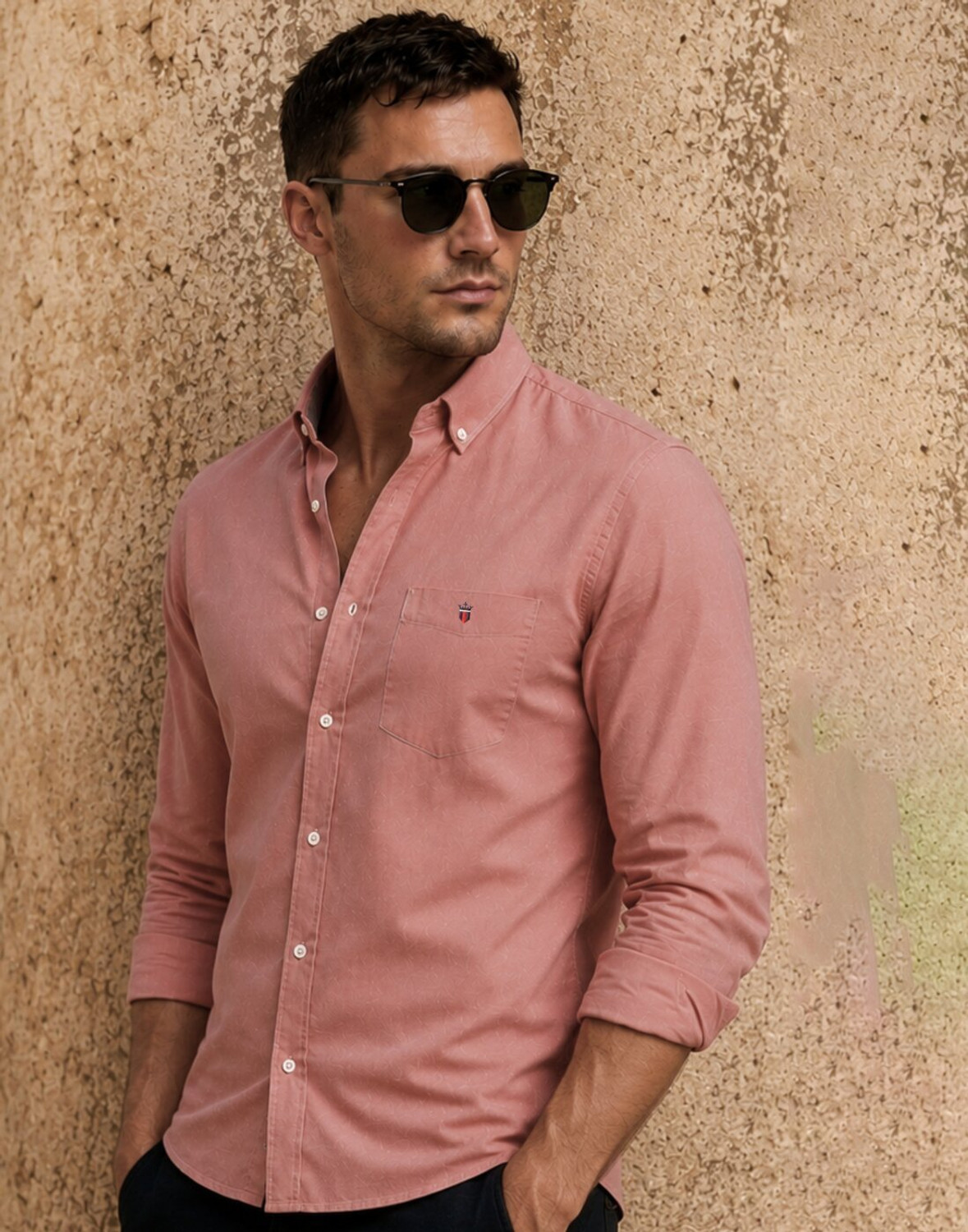 Image of LOUIS PHILIPPE Men Solid Casual Pink Shirt