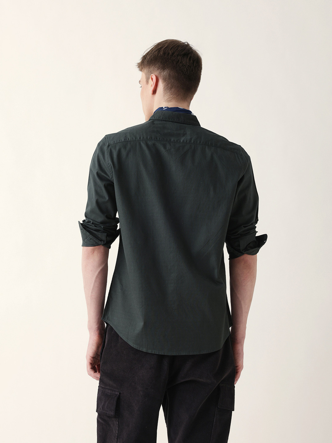 Image of THE BEAR HOUSE Men Solid Casual Green Shirt