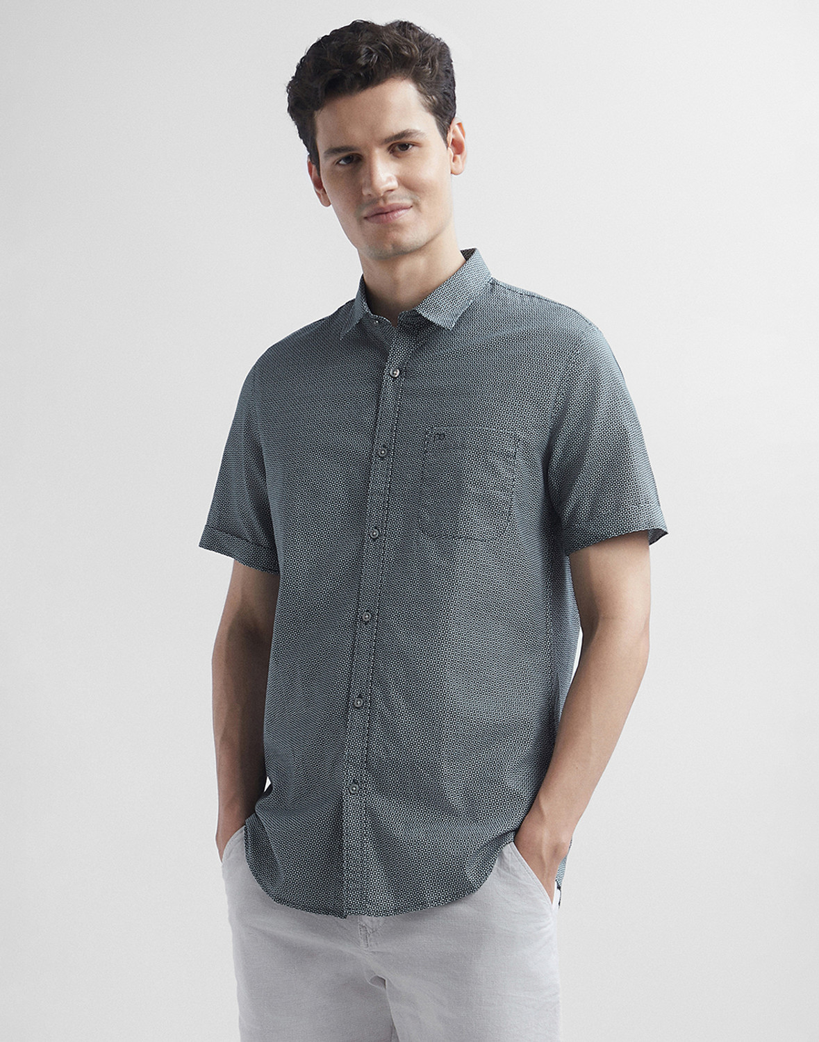 Image of PETER ENGLAND Men Printed Casual Green Shirt