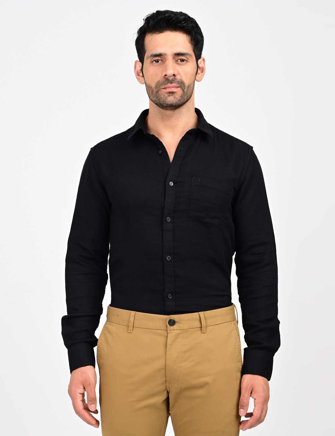 Image of INDIAN TERRAIN Men Slim Fit Solid Casual Shirt