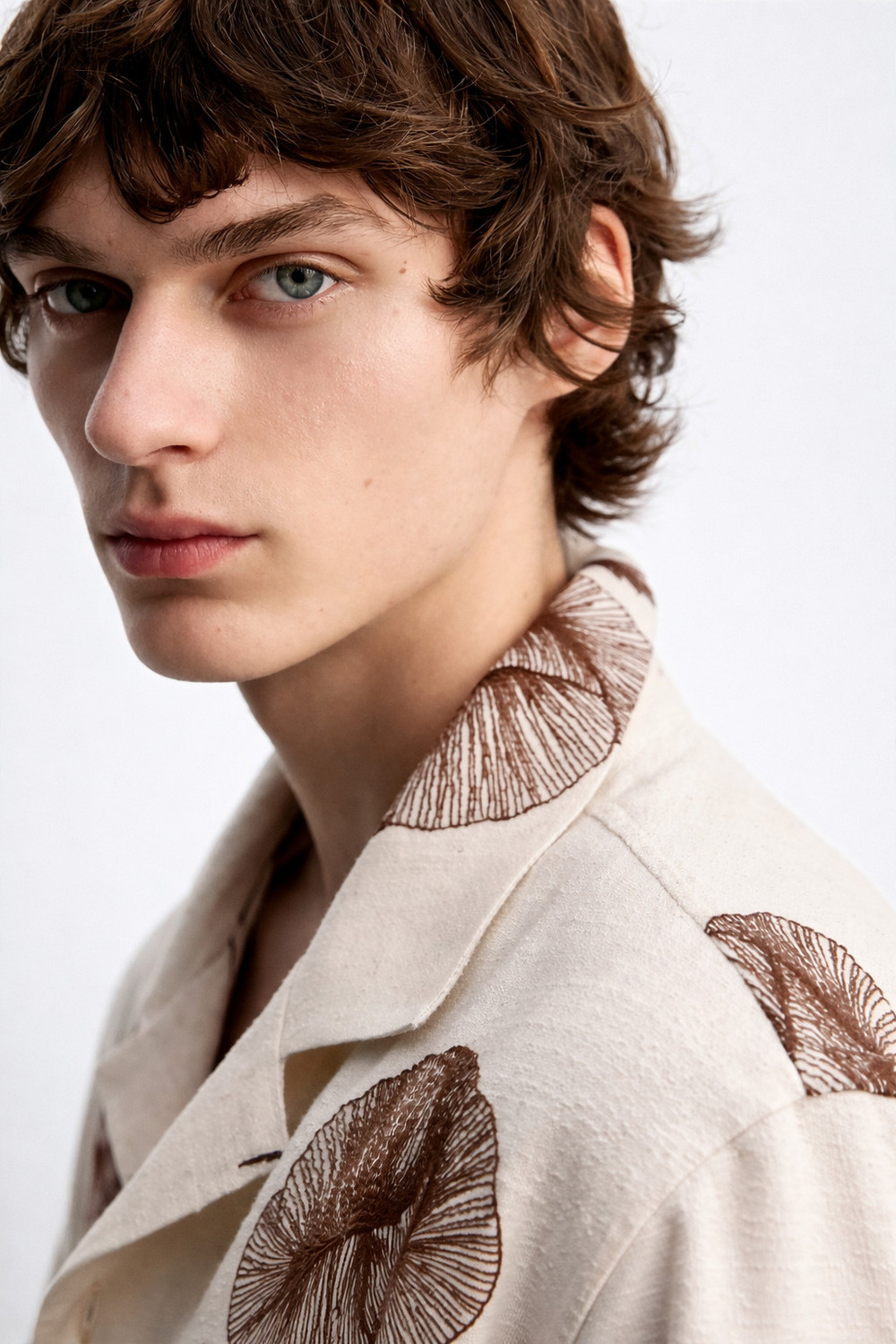 Image of Men's fashion Men Floral Print Casual Cream Shirt
