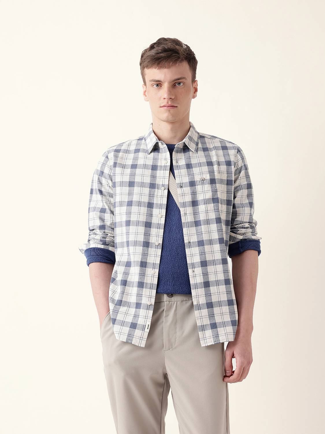 THE BEAR HOUSE Men Checkered Casual Blue Shirt
