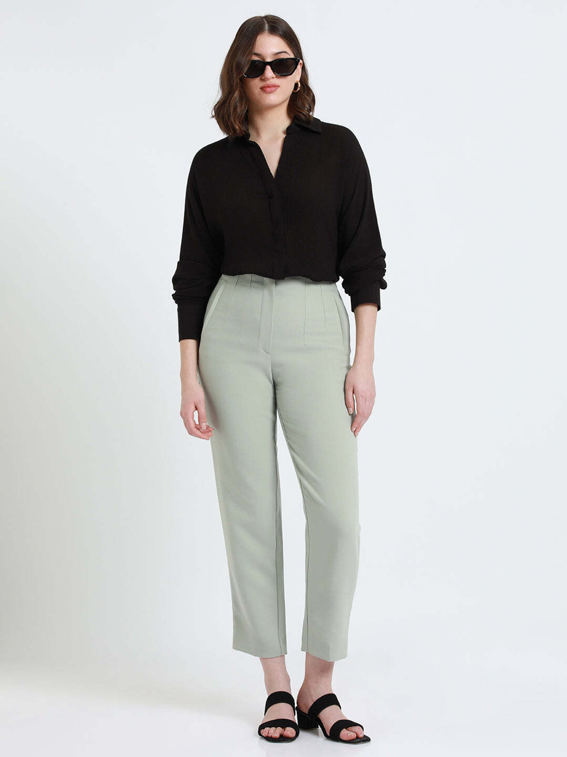 Image of DL Woman Women Solid Casual Black Shirt