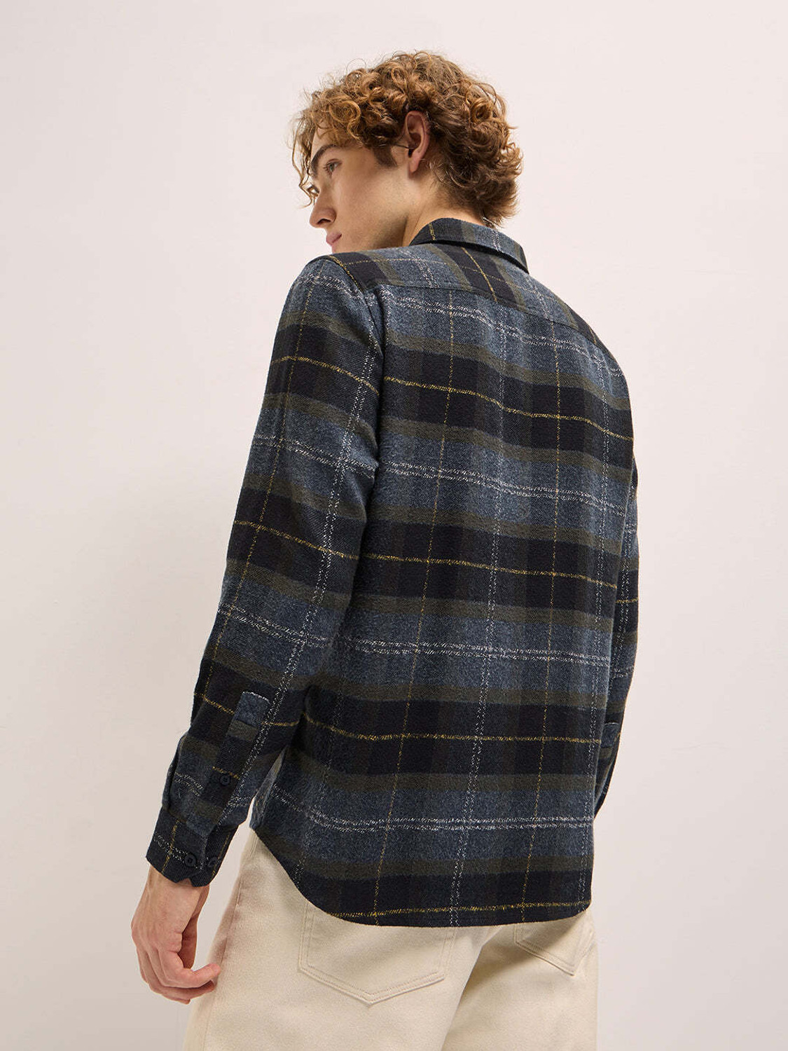 Image of THE BEAR HOUSE Men Checkered Casual Black, Grey Shirt