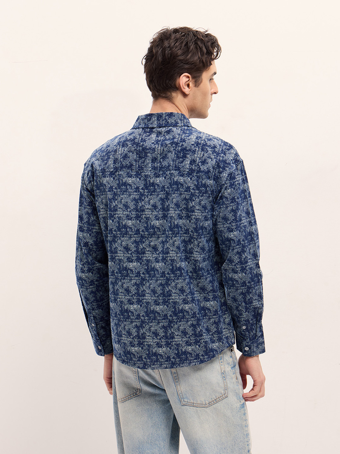 Image of THE BEAR HOUSE Men Printed Casual Blue Shirt