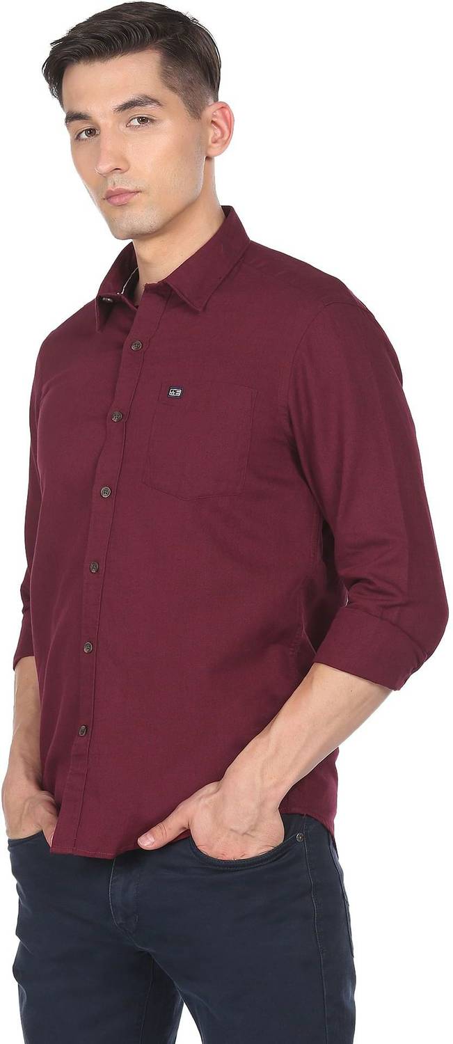 Arrow Sport Men Solid Casual Red Shirt
