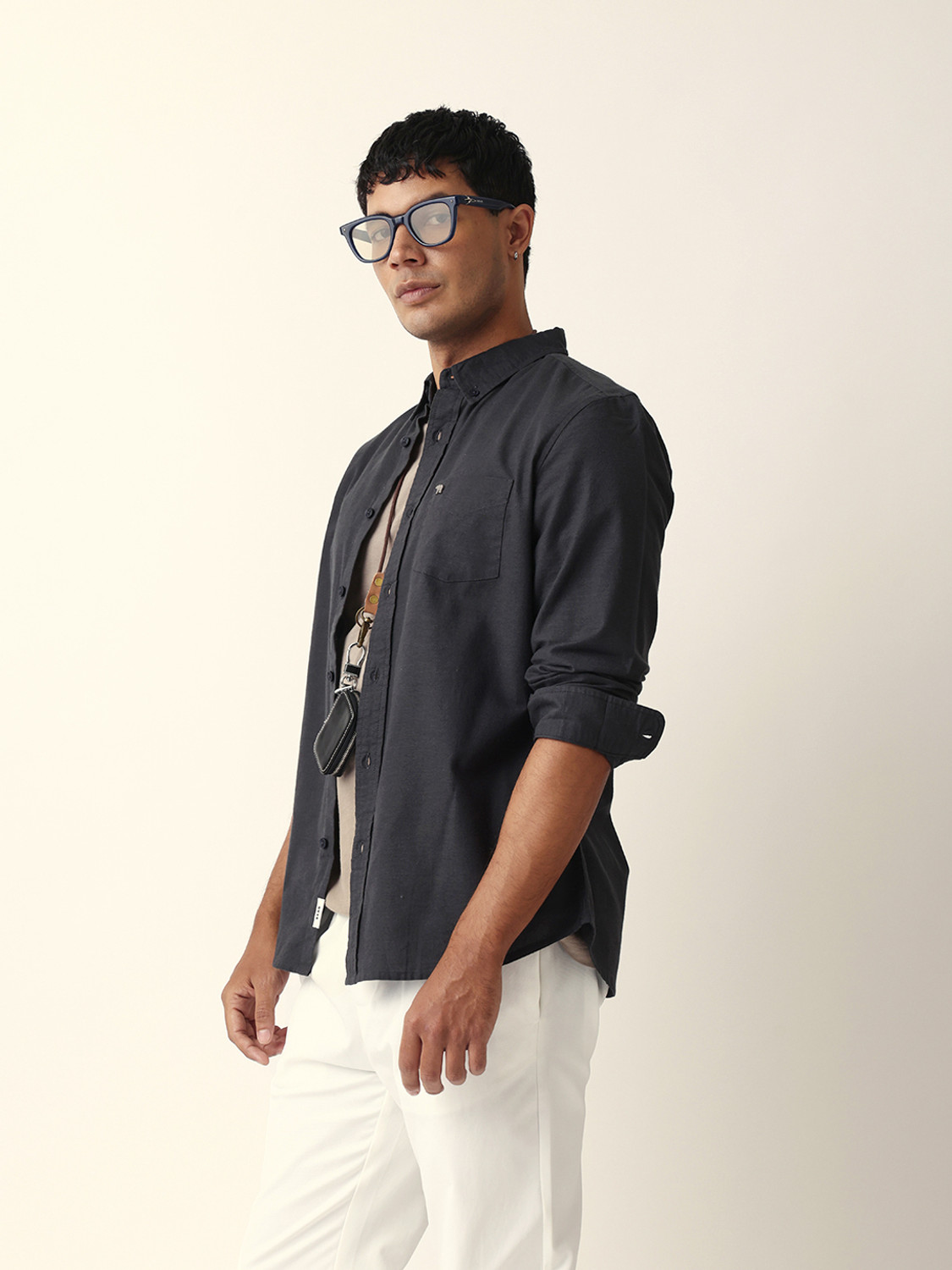 Image of THE BEAR HOUSE Men Solid Casual Black Shirt