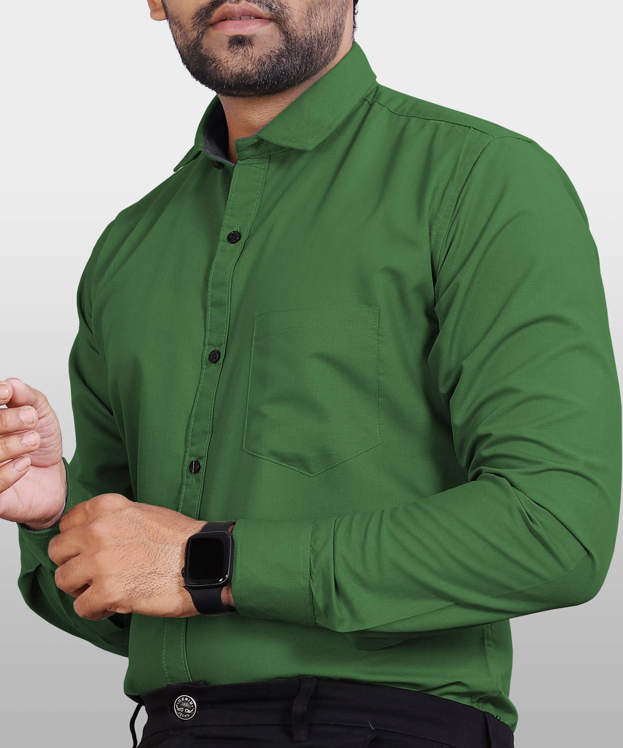METRONAUT Men Regular Fit Solid Spread Collar Casual Shirt