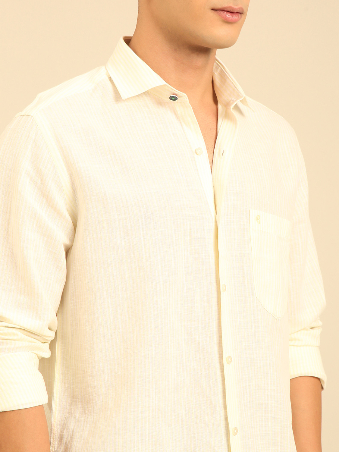 Image of CAVALLO BY LINEN CLUB Men Regular Fit Solid Casual Shirt