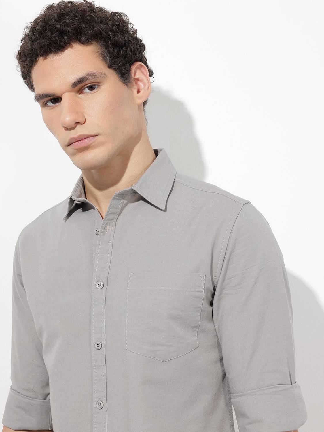 Roadster Men Solid Casual Grey Shirt - Image 2