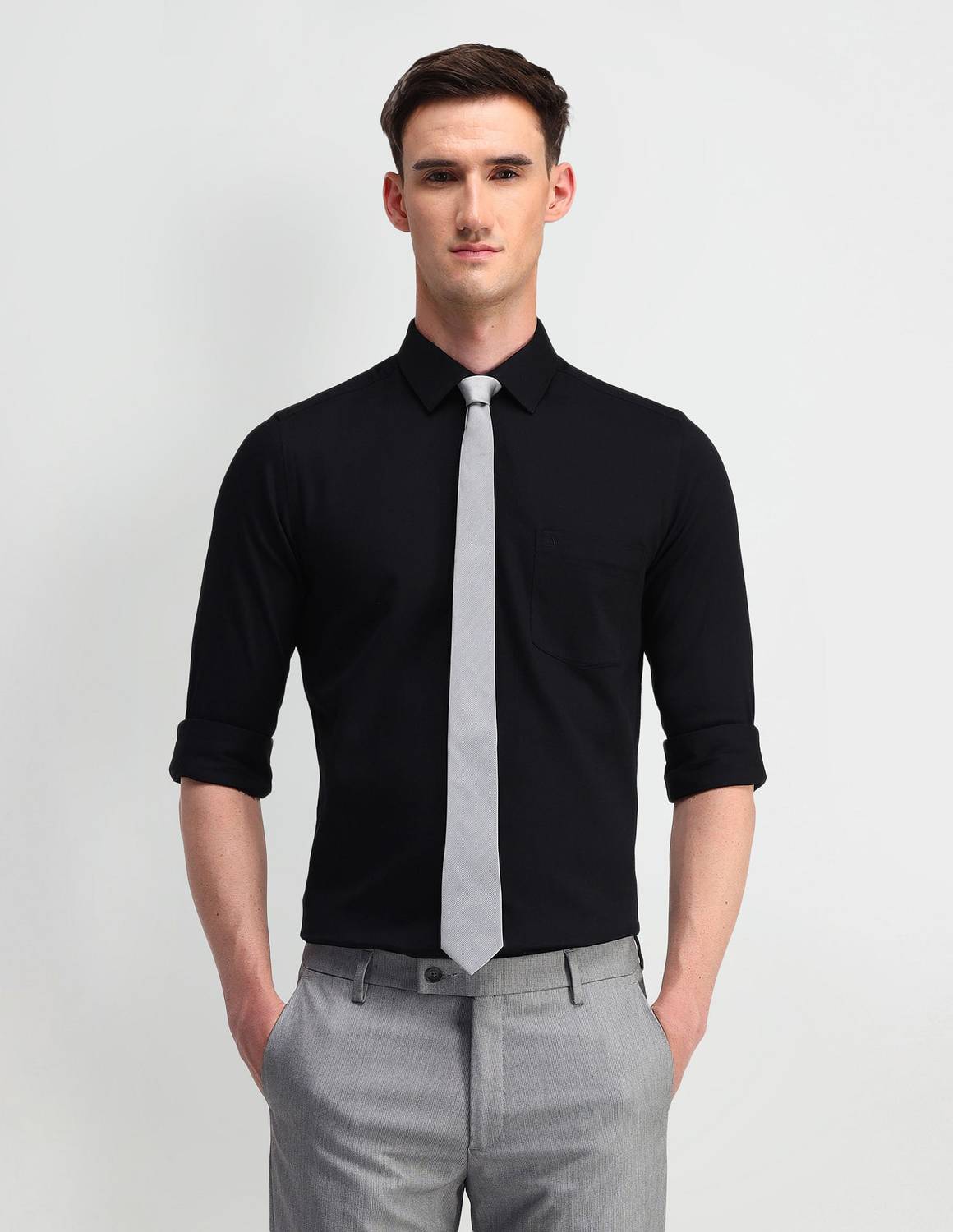 ARROW Men Slim Fit Solid Cut Away Collar Formal Shirt