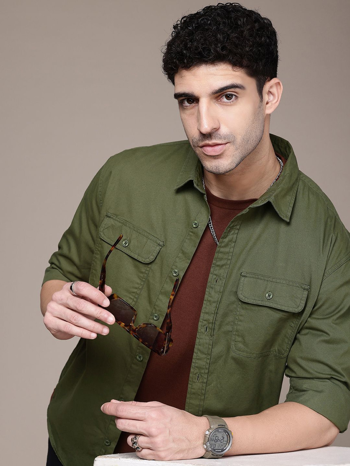 Image of Roadster Men Solid Casual Green Shirt