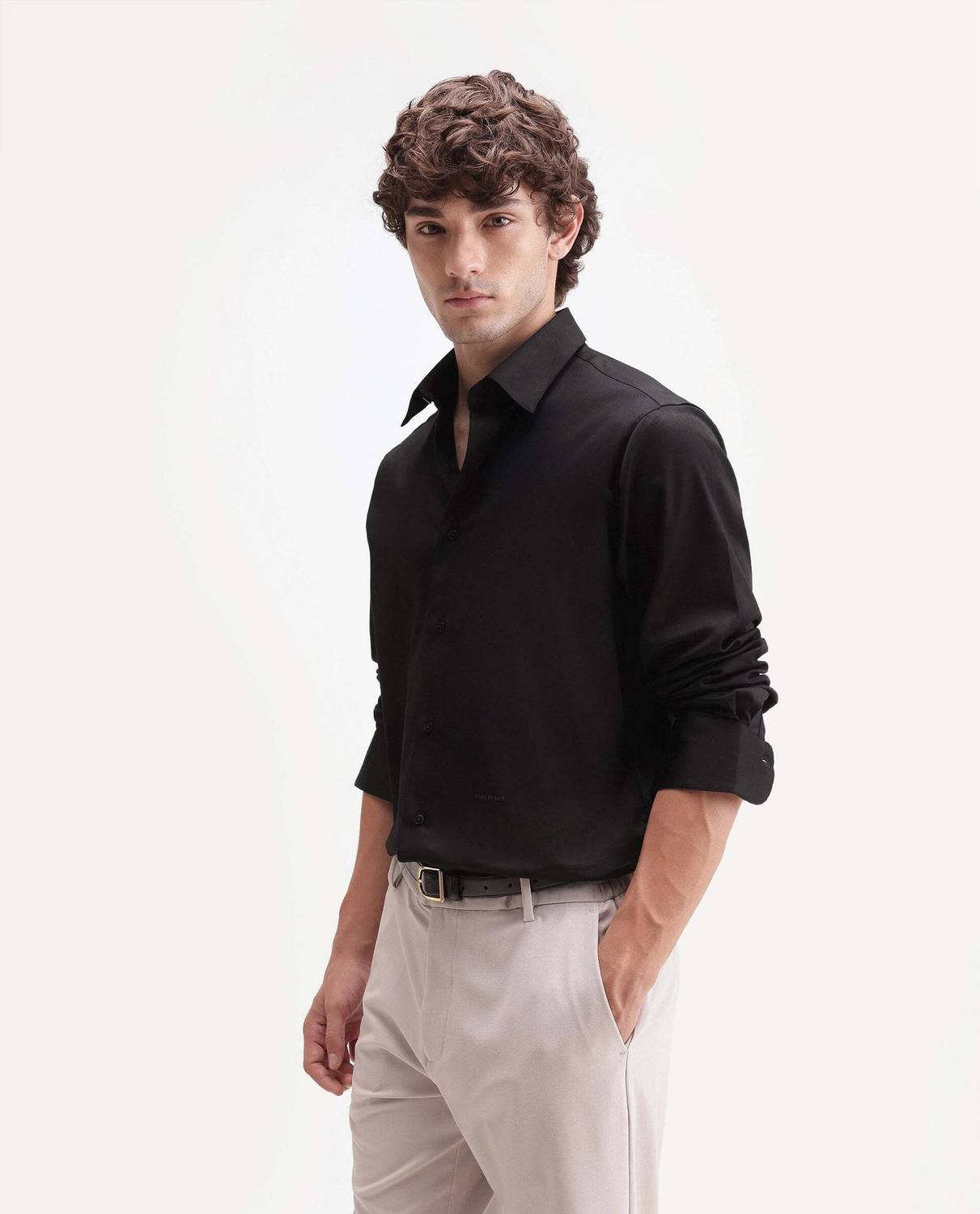 Men Regular Fit Solid Casual Shirt - Image 4