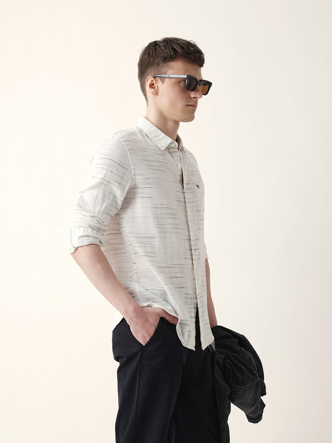 Image of THE BEAR HOUSE Men Printed Casual White Shirt