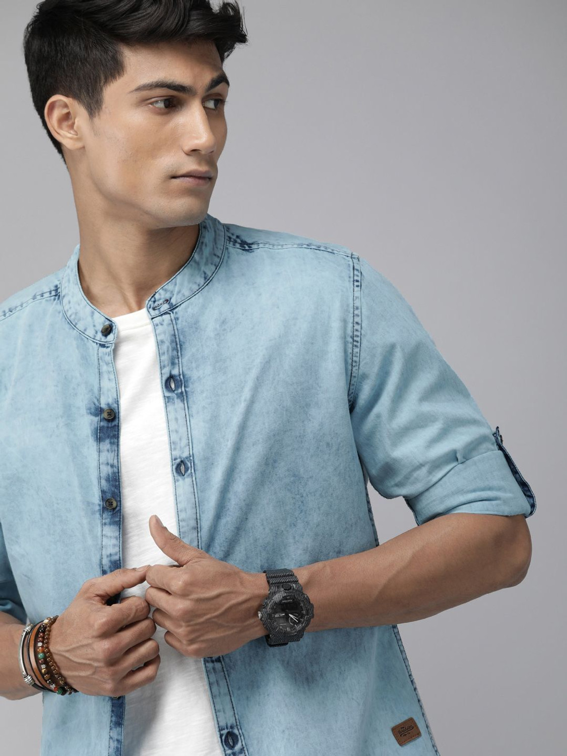Image of Roadster Men Solid Casual Blue Shirt