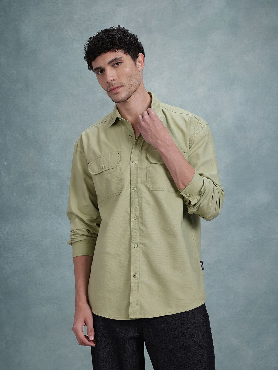 Image of Roadster Men Solid Casual Green Shirt