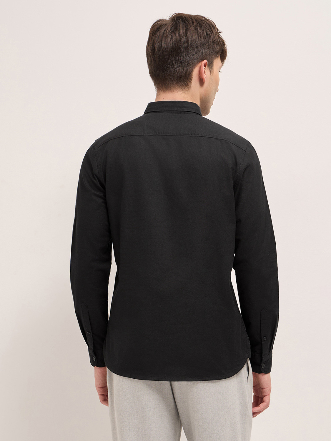 Image of THE BEAR HOUSE Men Solid Casual Black Shirt
