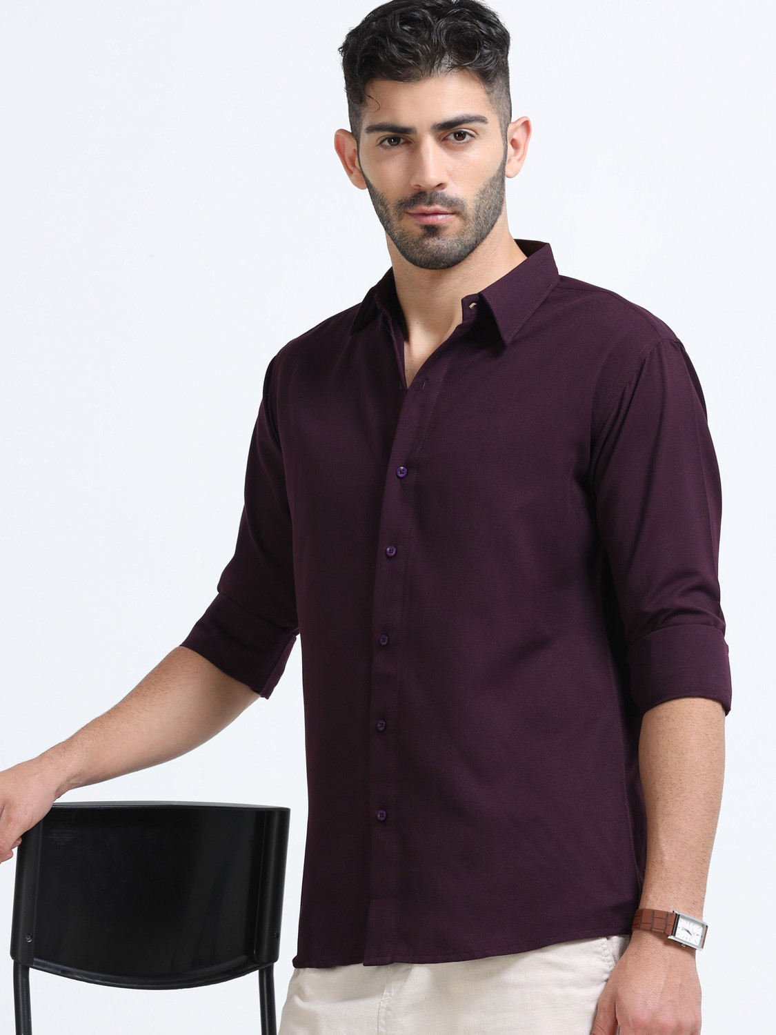 Image of METRONAUT Men Solid Casual Purple Shirt