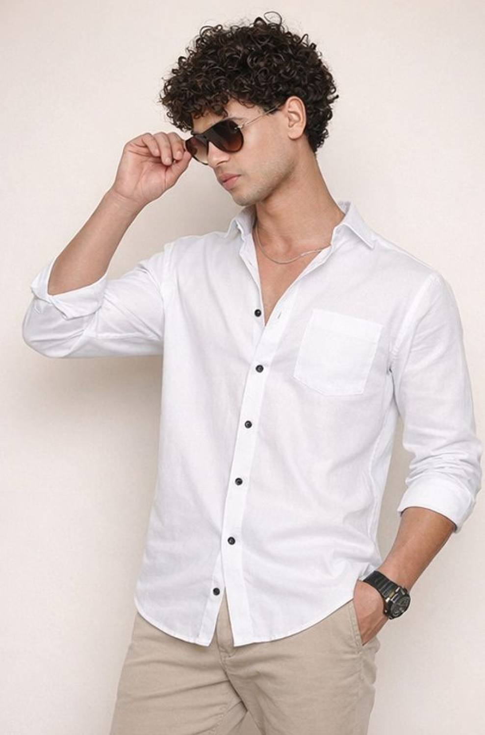 krishnas Men Solid Casual White Shirt