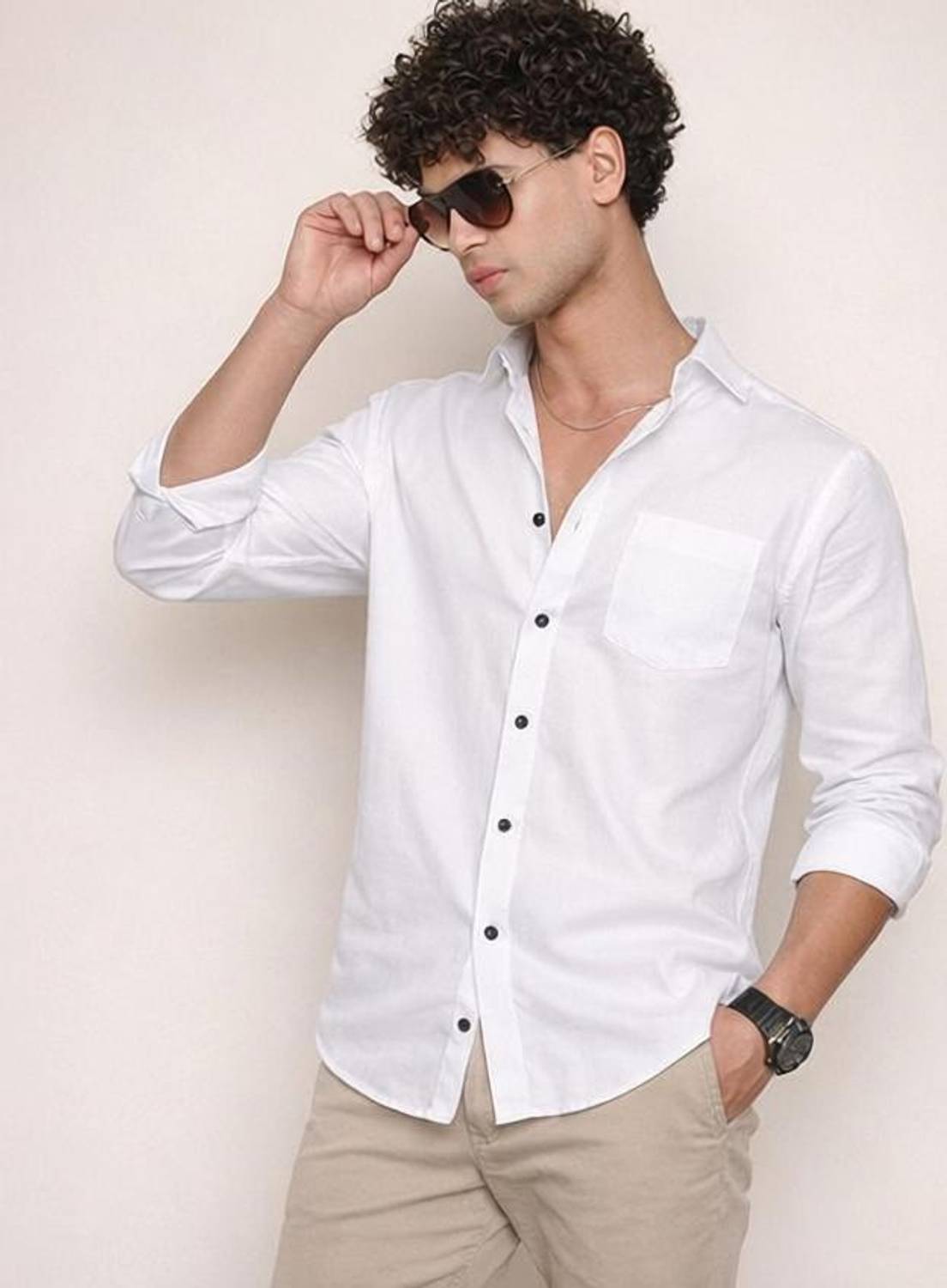 krishnas Men Solid Casual White Shirt