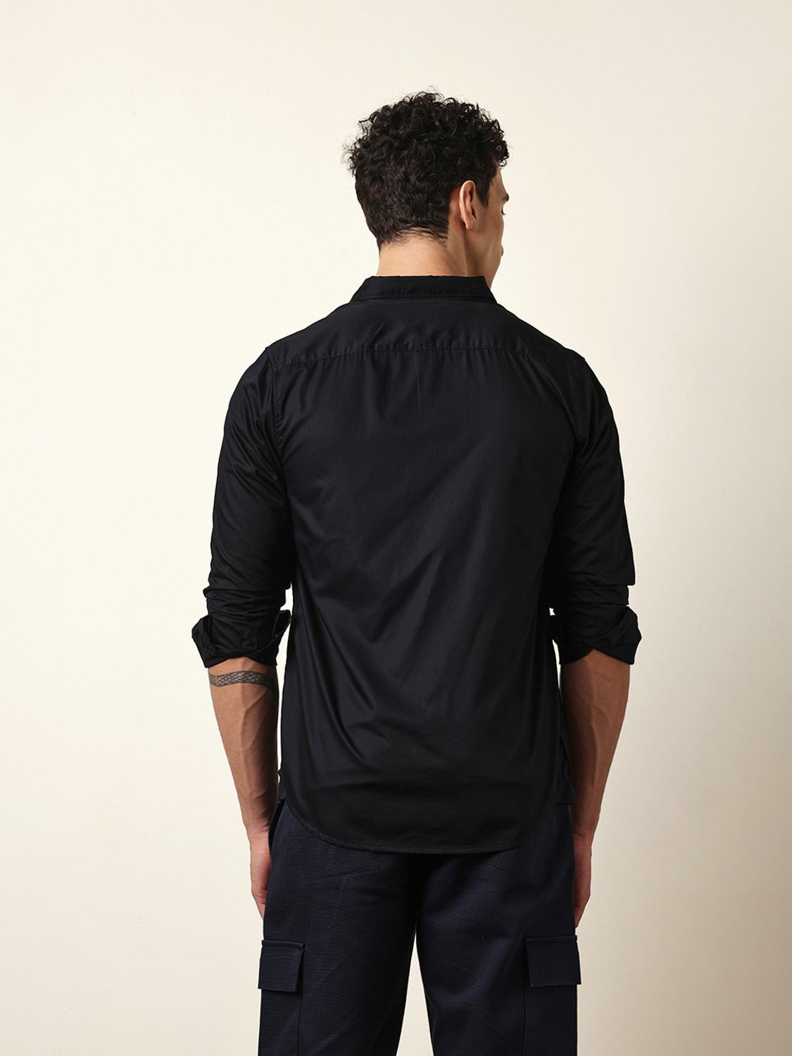 Image of THE BEAR HOUSE Men Solid Casual Black Shirt