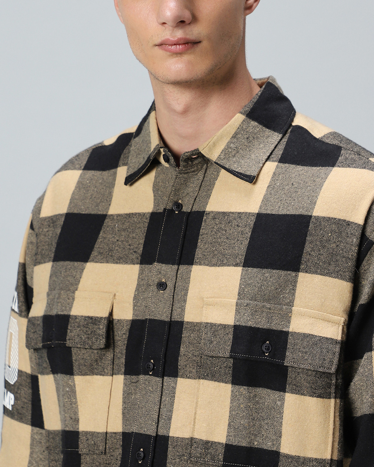 Image of BEWAKOOF Men Boxy Fit Checkered Spread Collar Casual Shirt