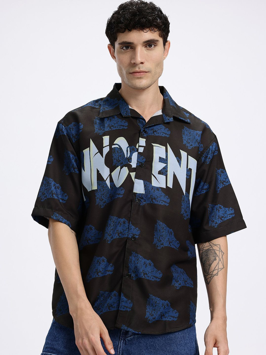 Image of Glitchez Men Printed Casual Black Shirt