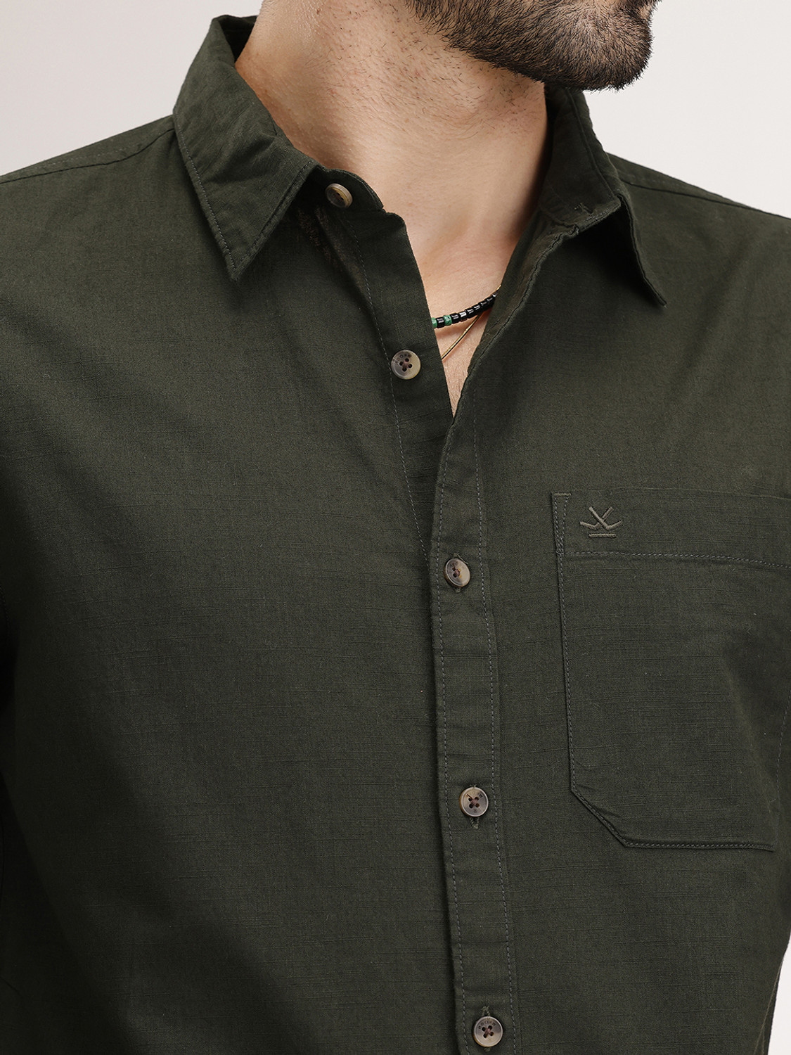 Image of WROGN Men Solid Casual Green Shirt