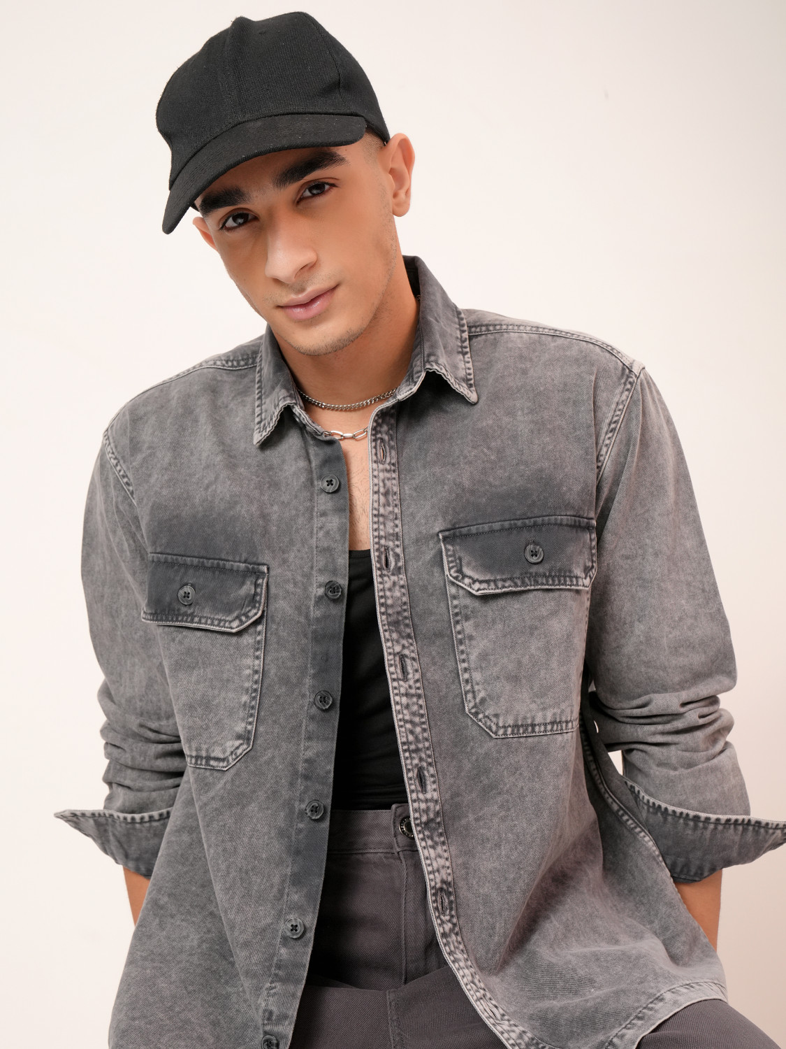 Image of HIGHLANDER Men Solid Casual Grey Shirt
