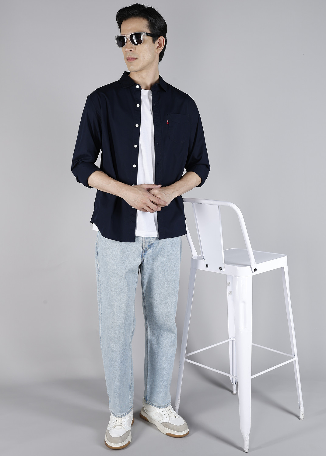 Image of LEVI'S Men Solid Casual Dark Blue Shirt