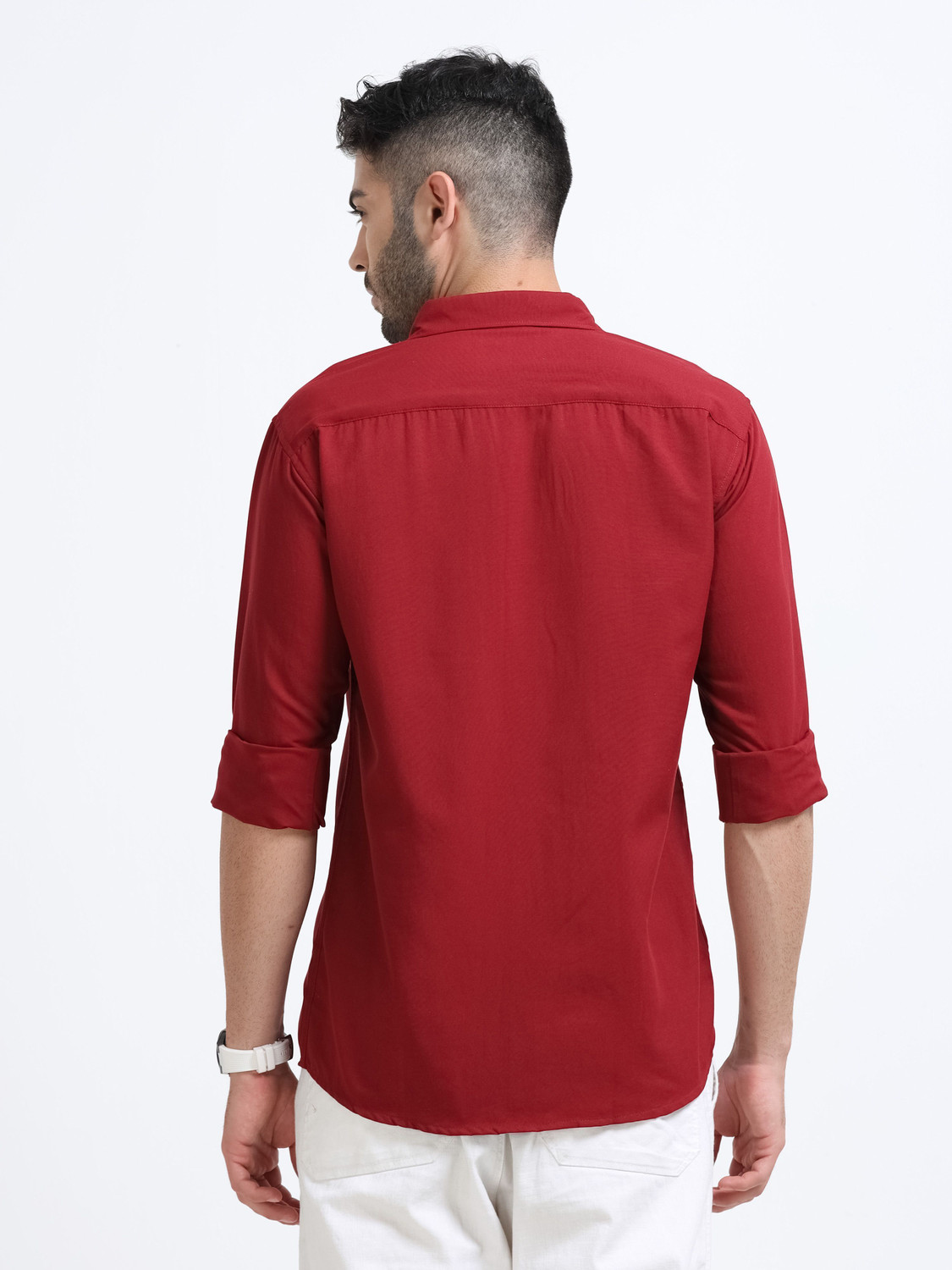 Image of WHISQ Men Solid Casual Maroon Shirt