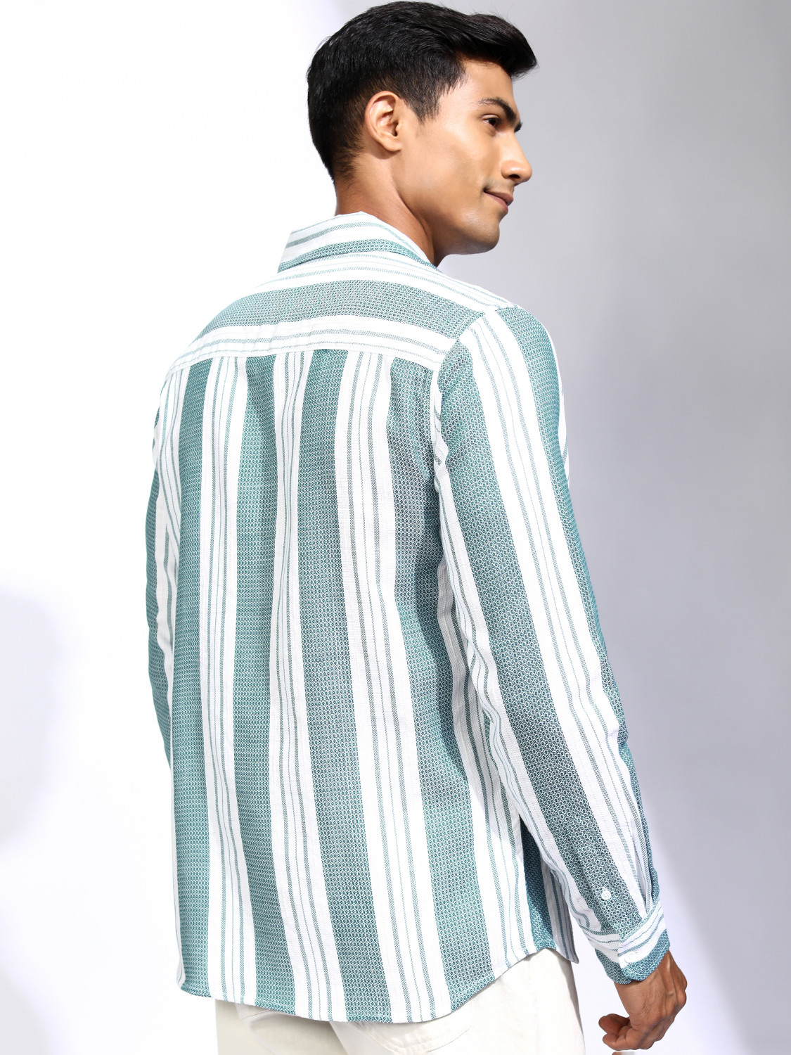 Image of LOCOMOTIVE Men Checkered Casual Multicolor Shirt