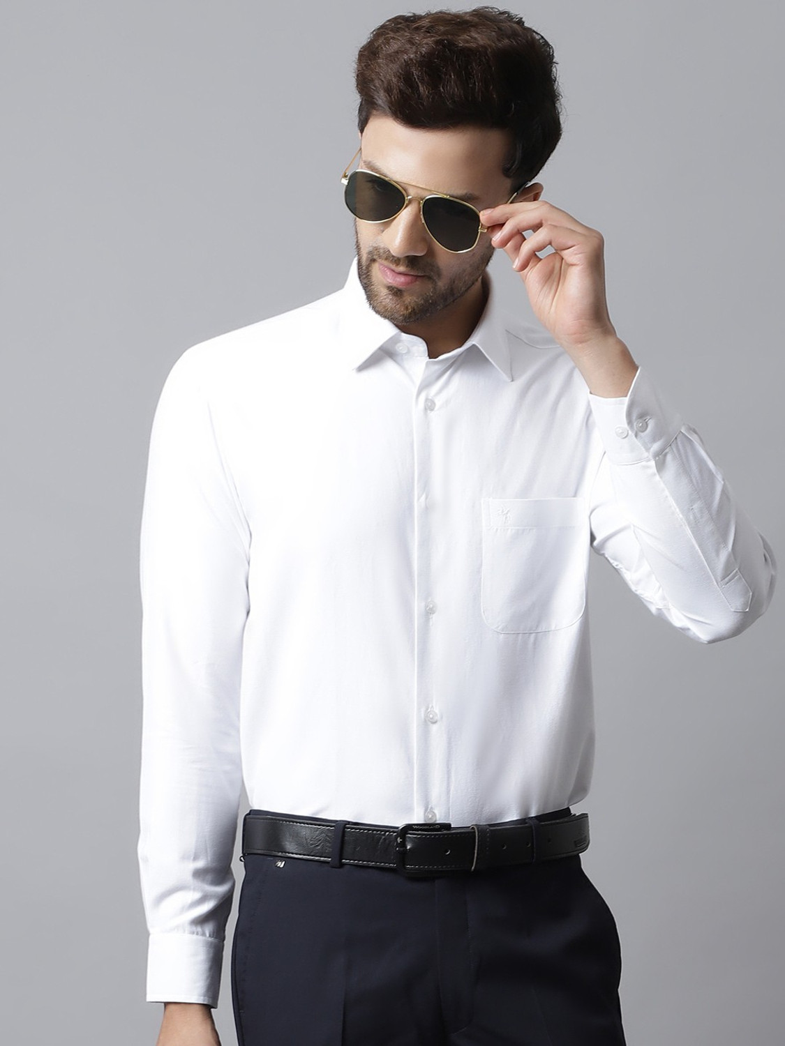 Image of CANTABIL Men Solid Formal White Shirt