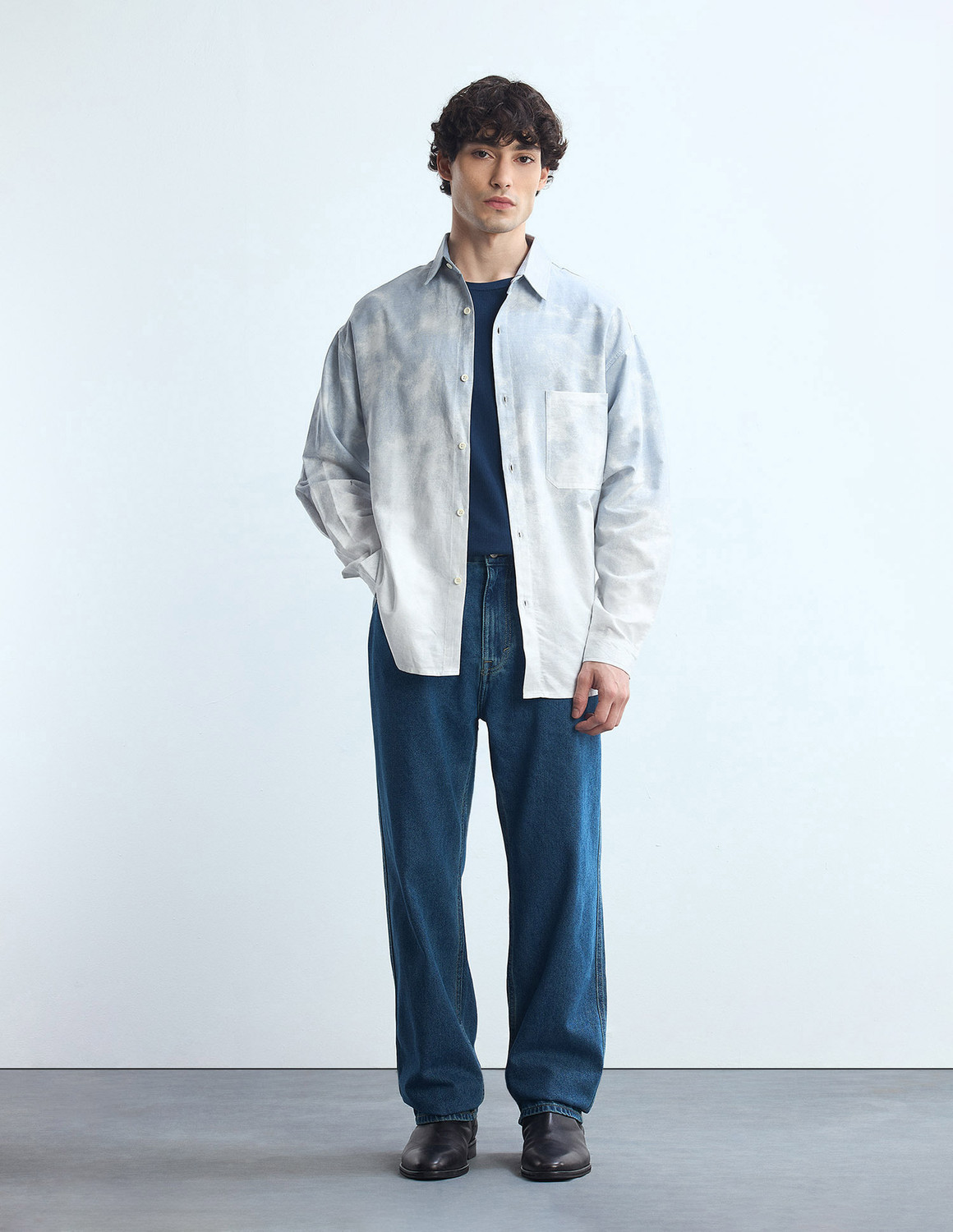 Image of FLYING MACHINE Men Dyed /Ombre Casual Blue Shirt