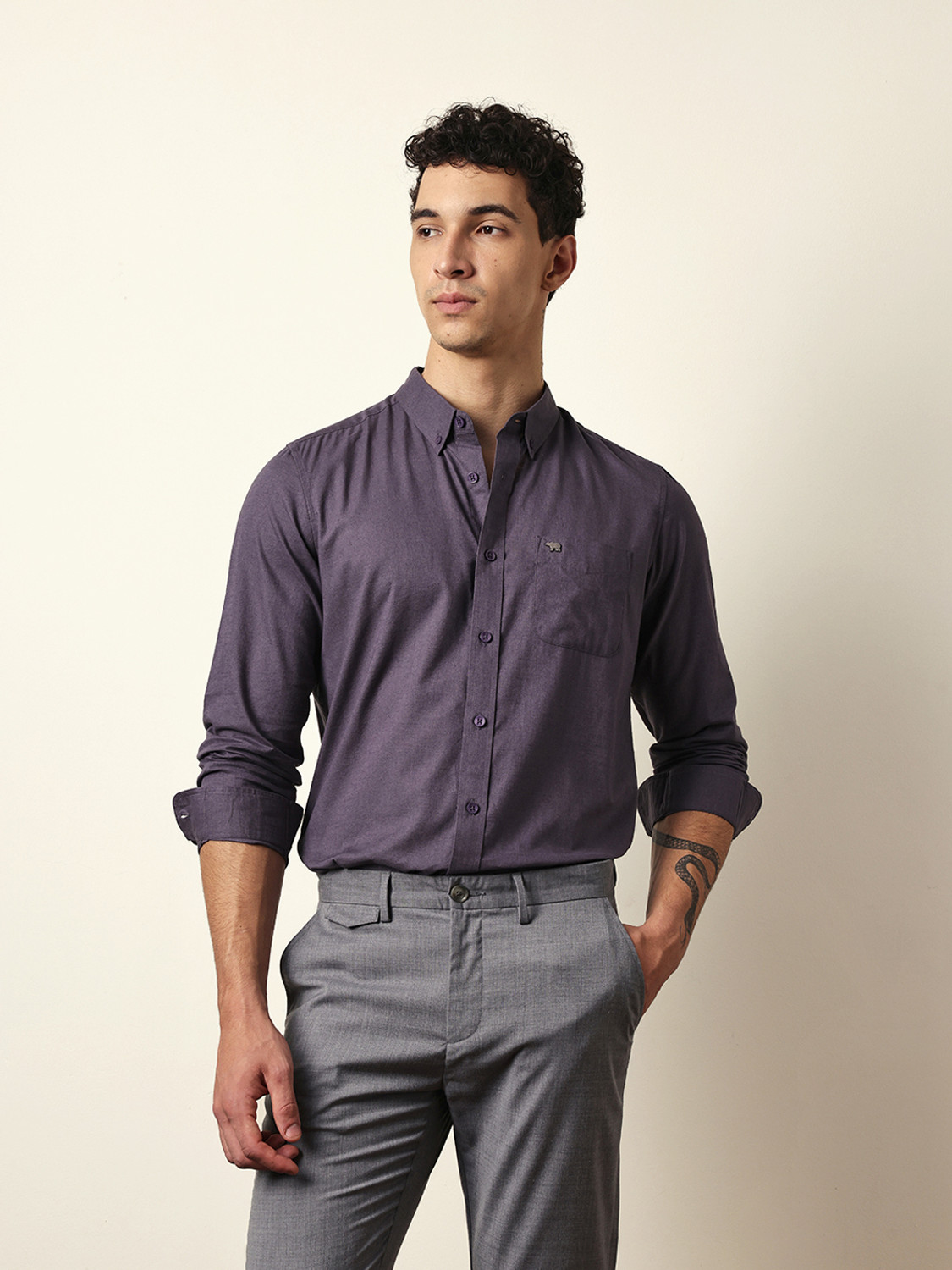 Image of THE BEAR HOUSE Men Solid Casual Grey Shirt