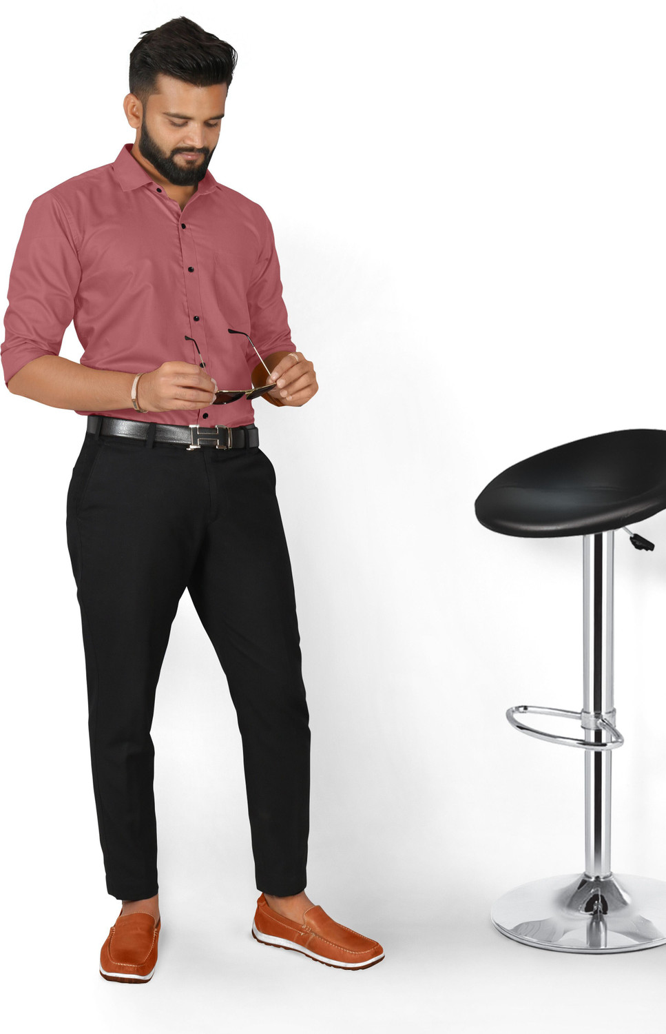 Image of FIBERMILL Men Solid Formal Pink Shirt