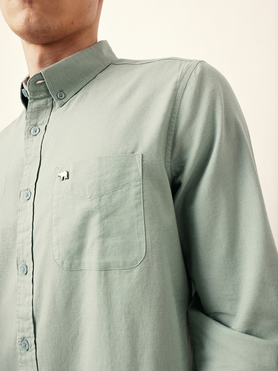 Image of THE BEAR HOUSE Men Solid Casual Green Shirt