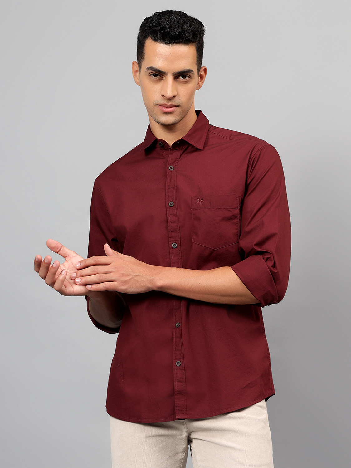 Image of CANTABIL Men Solid Casual Maroon Shirt