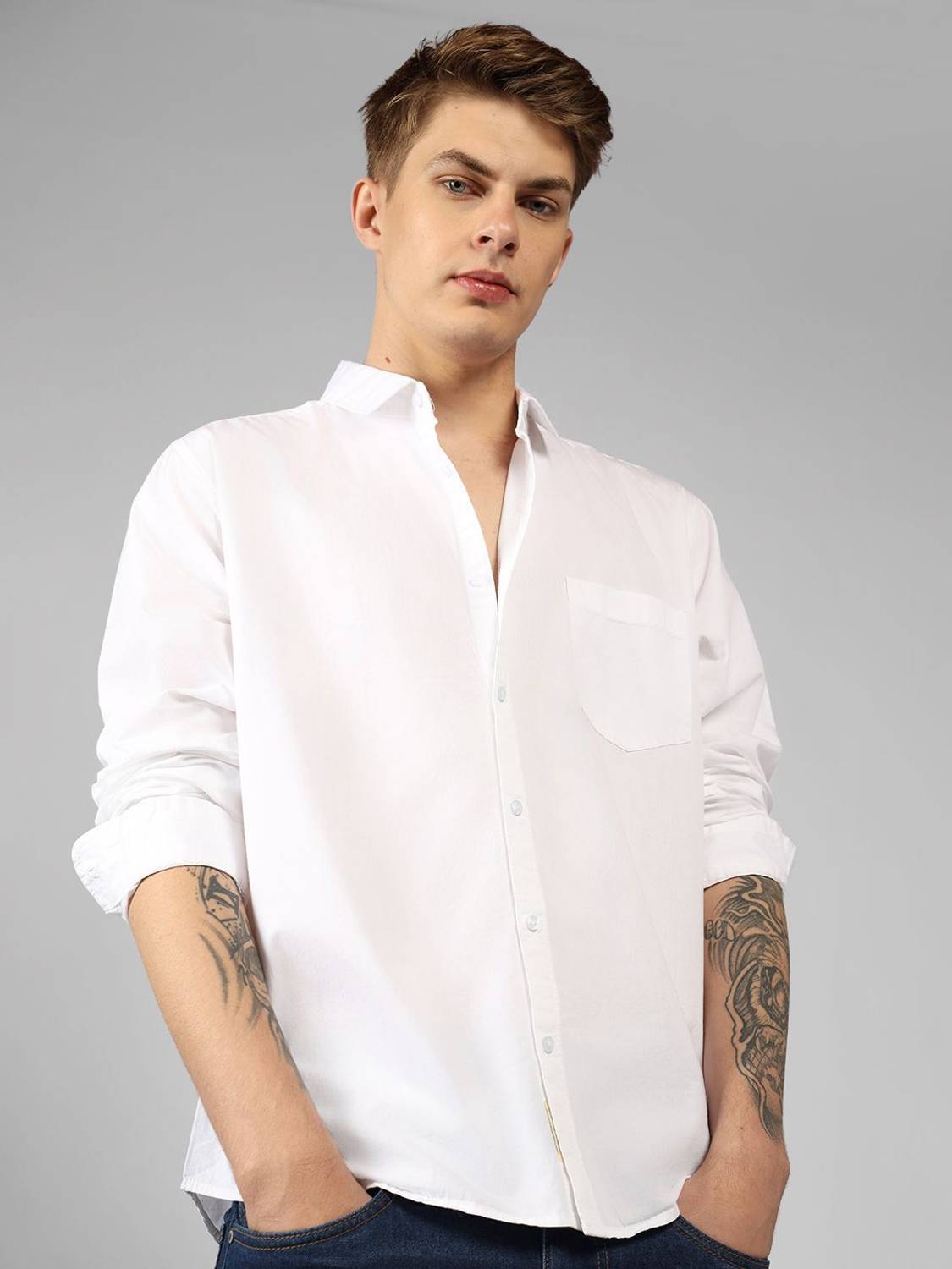 Dennis Lingo Men Solid Casual White Shirt - Image 1