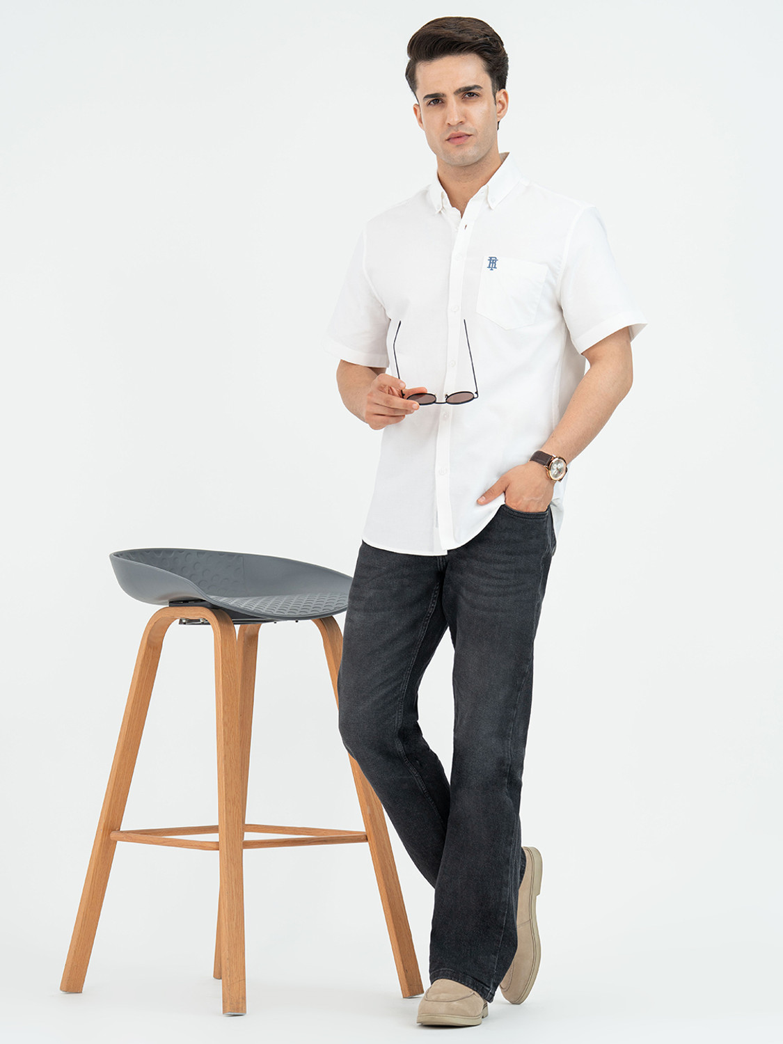 Image of RED TAPE Men Solid Casual White Shirt