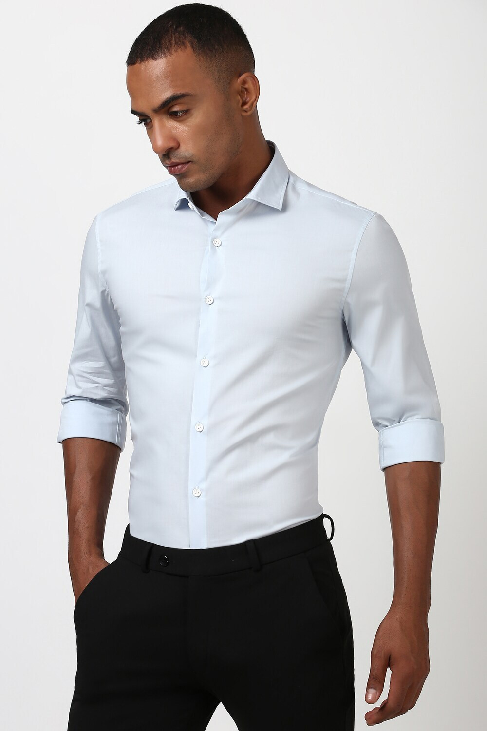 Image of PETER ENGLAND Men Solid Formal Blue Shirt