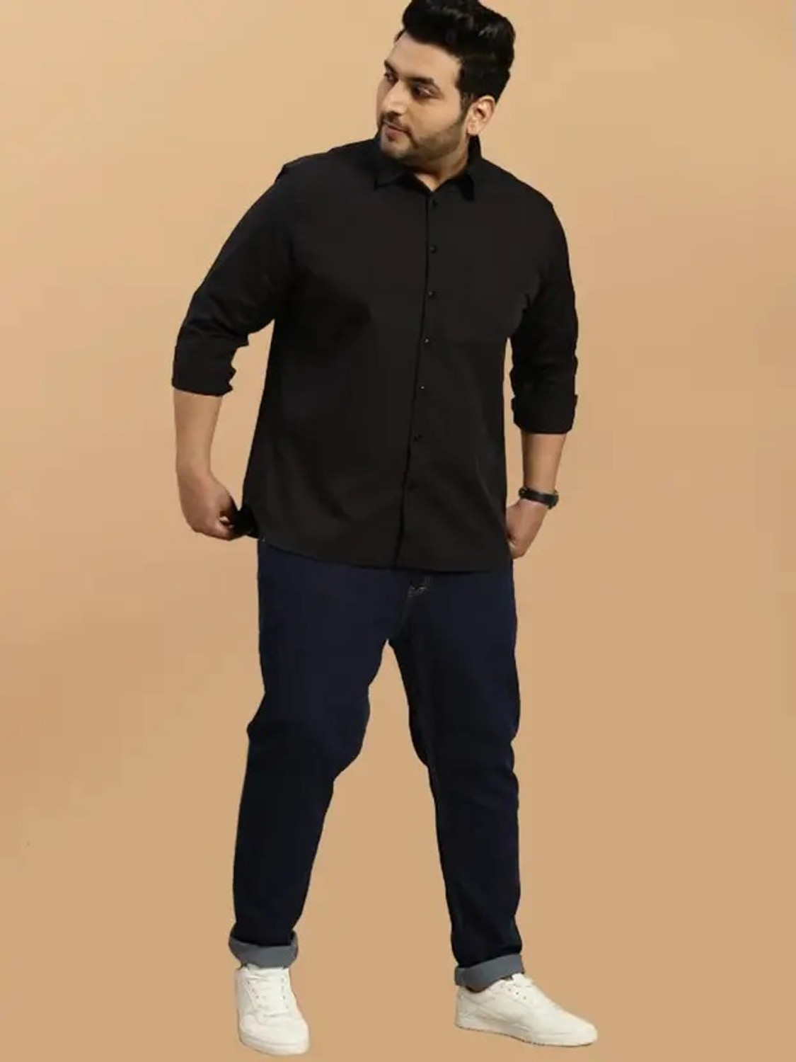 Image of VividStyle Men Regular Fit Solid Casual Shirt