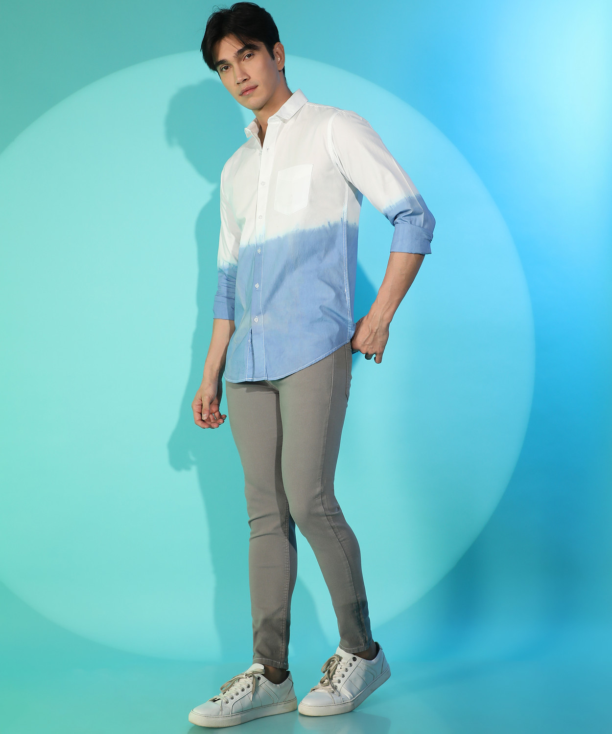 Image of CAMPUS SUTRA Men Dyed /Ombre Casual White Shirt