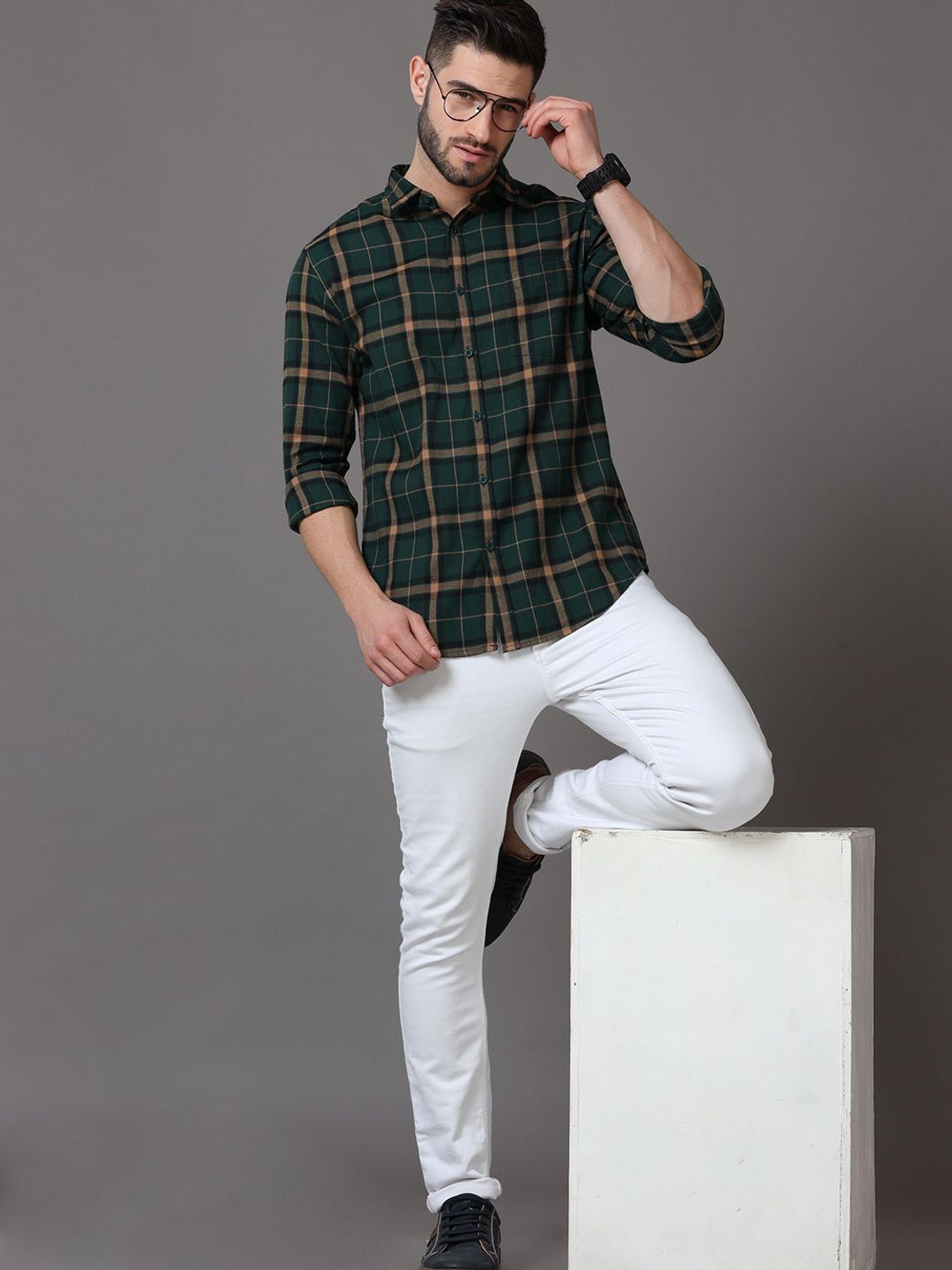 Image of HERE&NOW Men Checkered Casual Green Shirt
