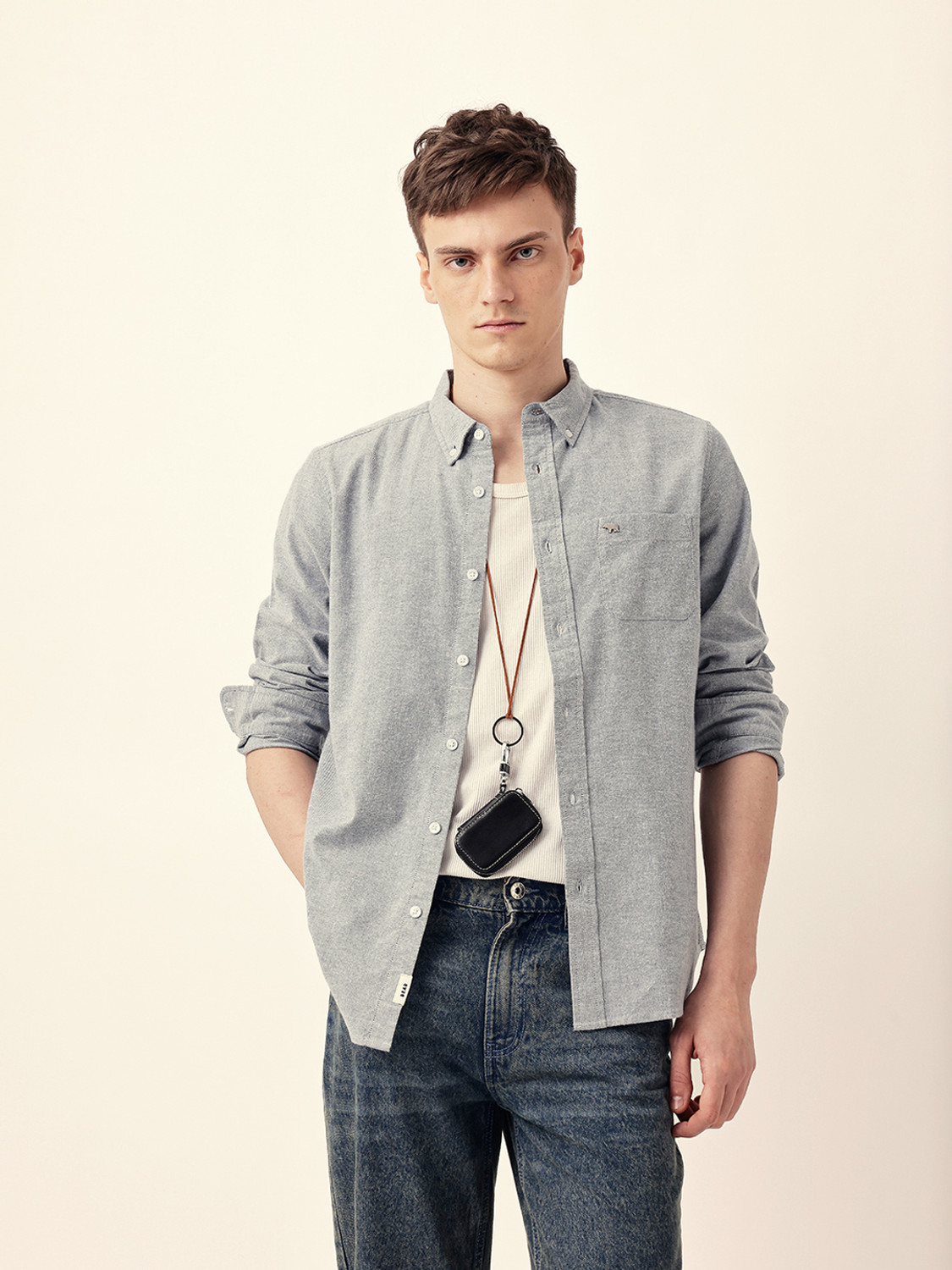 Image of THE BEAR HOUSE Men Solid Casual Grey Shirt