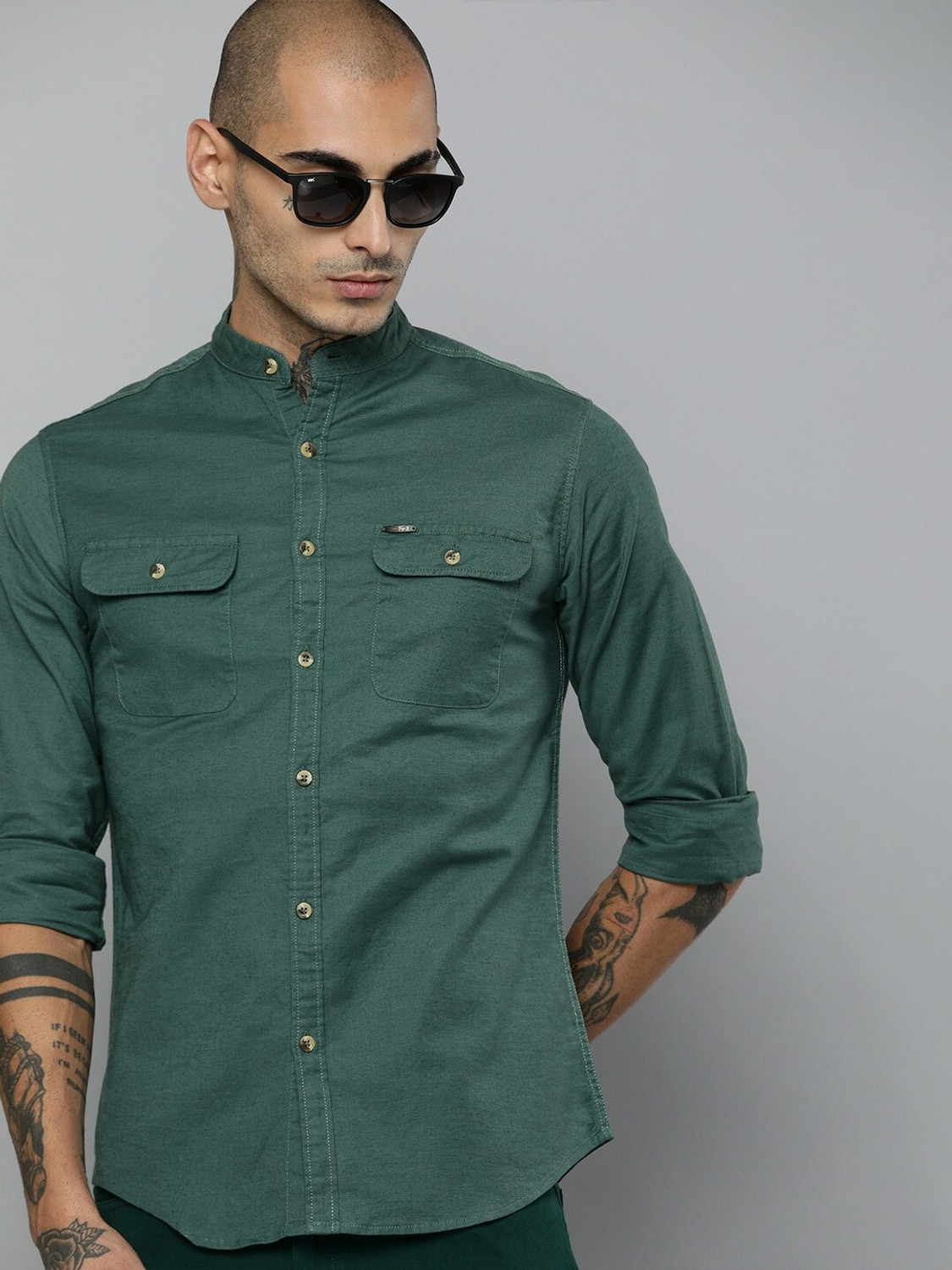 Image of The Indian Garage Co. Men Solid Casual Green Shirt